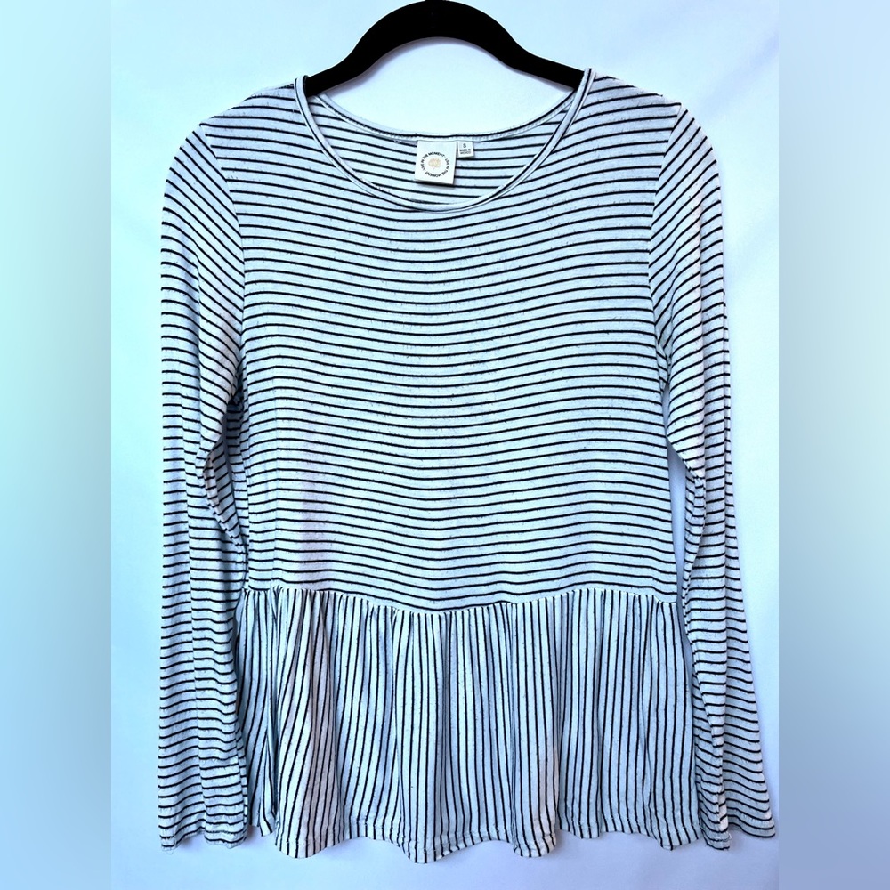 Long sleeve peplum top